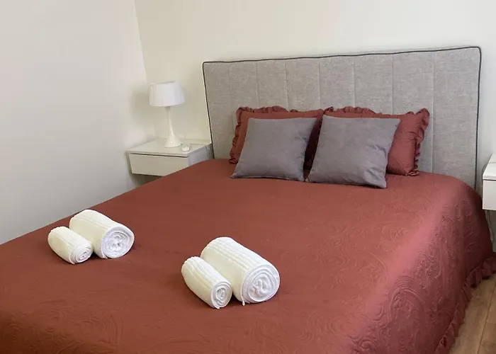 Deolinda Pereira - Casa Gatas Appartement